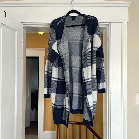 Ann Taylor Sweaters - Ann Taylor Cardigan